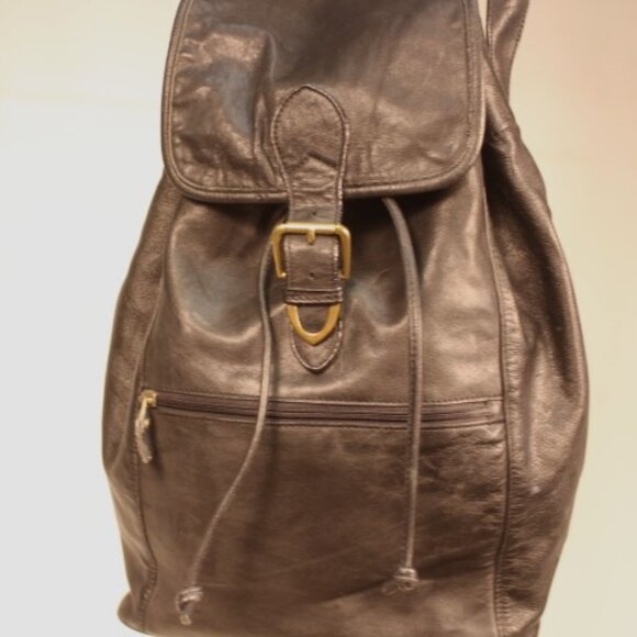 Vintage Virginia Slims Leather Backpack - Picture 4 of 16